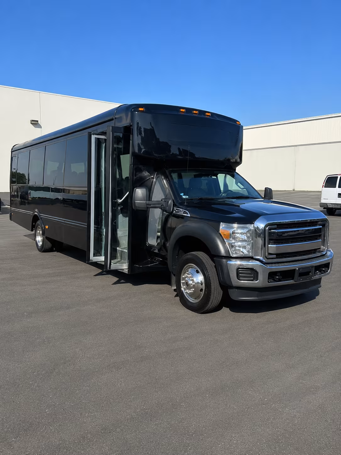 Greeley Birthday, Sweet 16, & Quinceañera Party Bus Rentals
